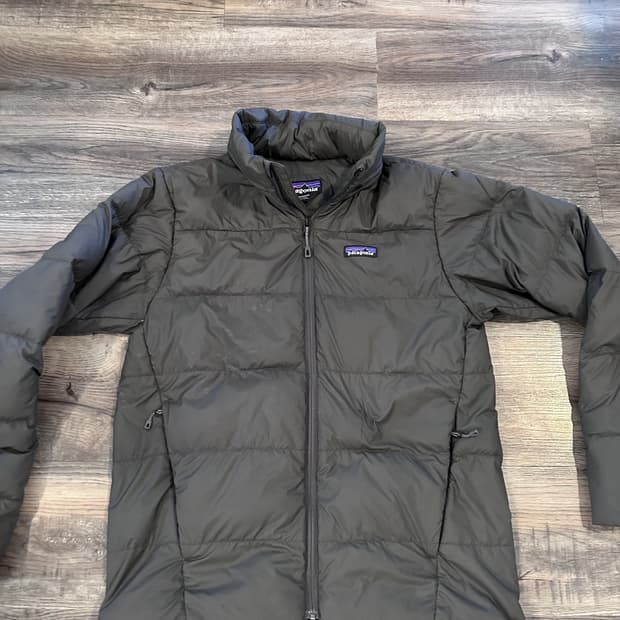 파타고니아 멘즈 후디 경량패딩 그레이