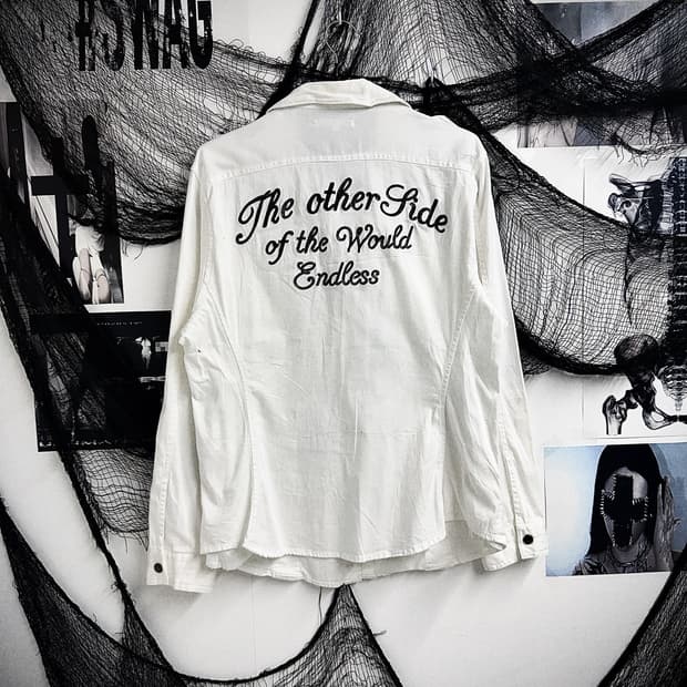 Semantic design embriodery shirts