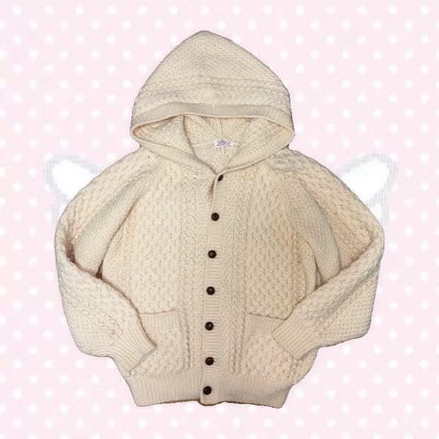 모리걸 화이트아이보리 꽈배기니트짜임 메론빵단추 후드 니트 가디건 아우터