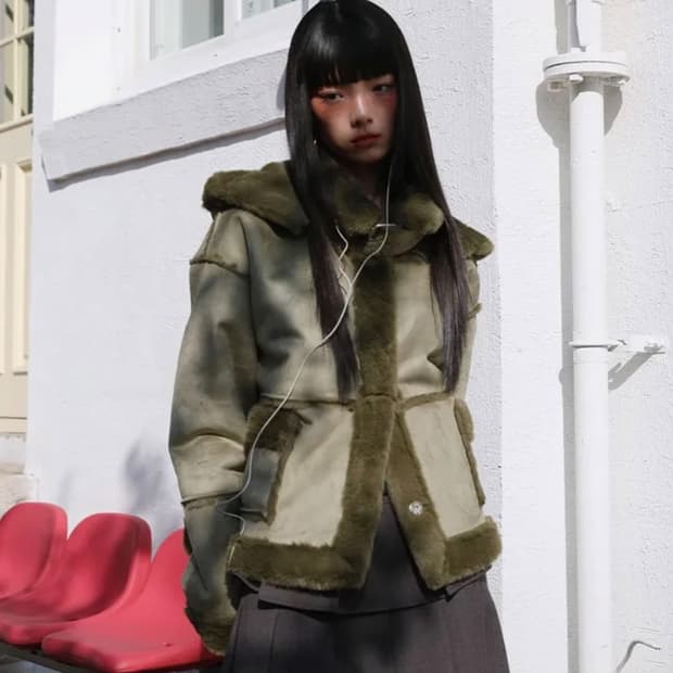 어글리쉐도우 후드 무스탕(카키)