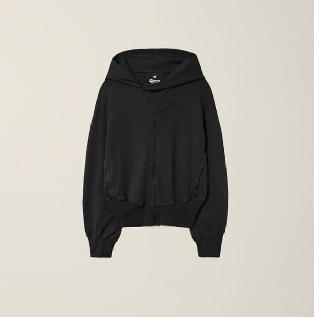 Ee 누마레 후드집업 s 사이즈 