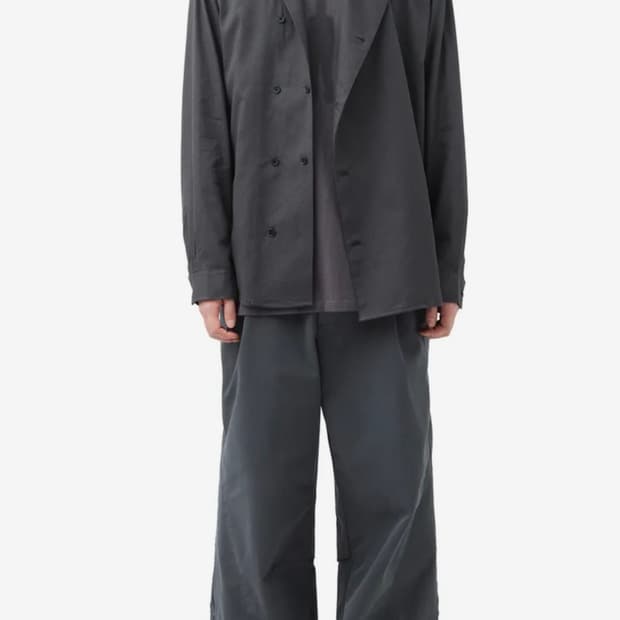 해칭룸(Triangle Trousers V2)