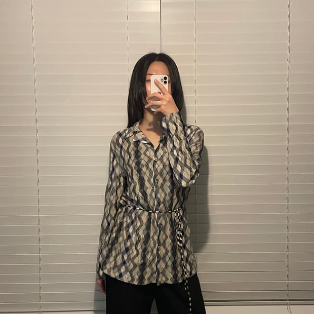 미쏘니 워터리 블라우스