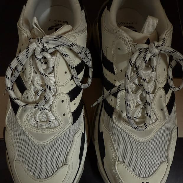 [43] 발렌시아가 아디다스 트리플 S 스니커즈 화이트 블랙