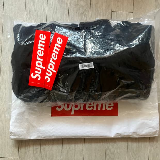 25FW 슈프림 니트후드집업