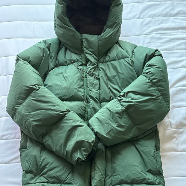 홀리선 노스코브 패딩 M사이즈