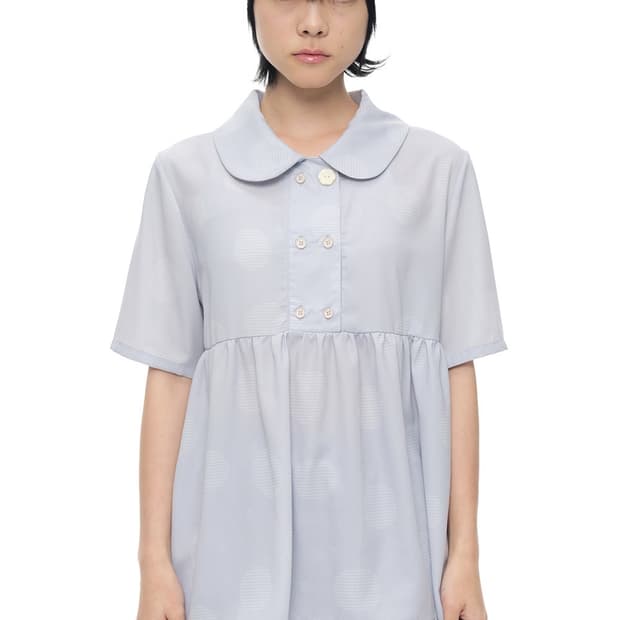 유쓰배쓰 YB x Oliwa Big Button Dot Blouse