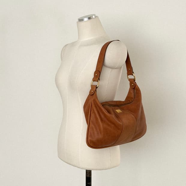 펜디 레더 호보백