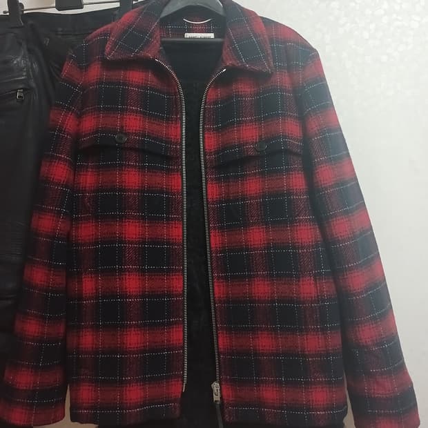 생로랑 레드체크자켓