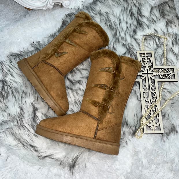 빈티지 떡볶이 단추 포인트 퍼부츠