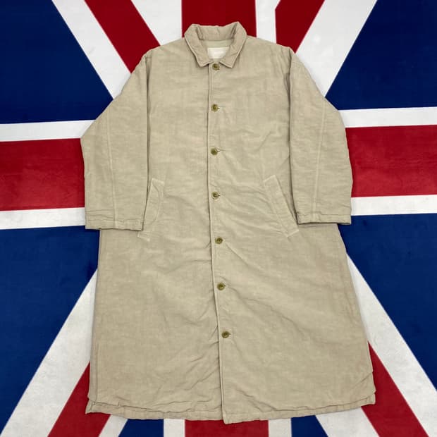 네스트로브 코트 FREE