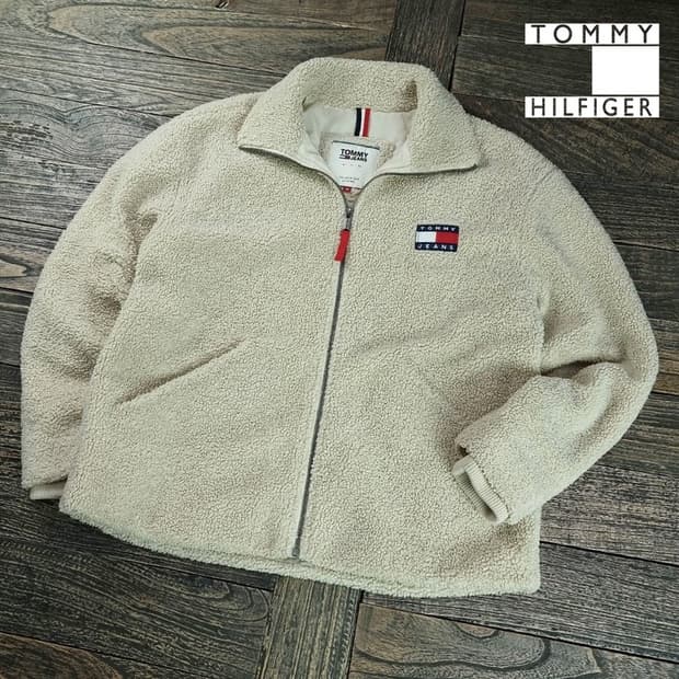 [타미힐피거] 로고 패치 뽀글이 쉐르파 후리스 자켓 아이보리 M19523