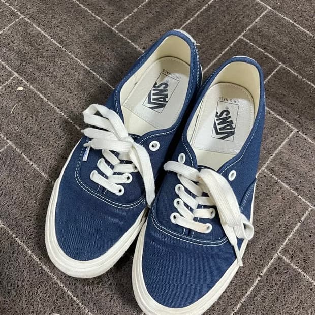 반스 볼트 어센틱 og 네이비 260