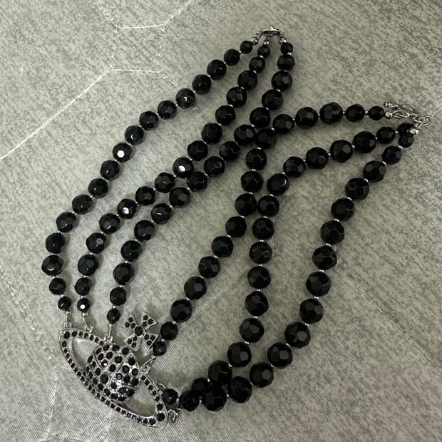 비비안웨스트우드 쓰리로우 펄 바스릴리프 초커 블랙 목걸이 orb 메살린