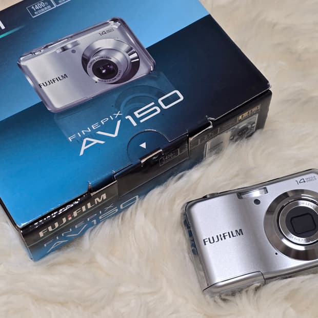 후지필름 파인픽스 AV150