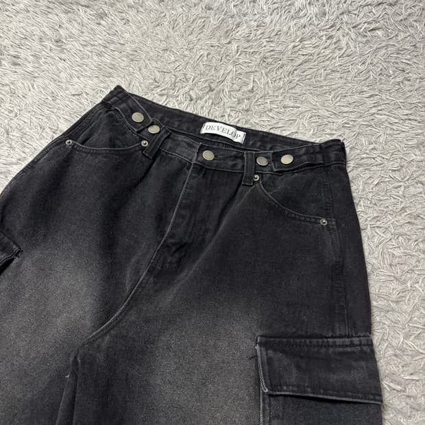 디벨롭 흑청 카고 버뮤다 팬츠