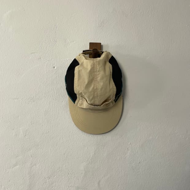 컬럼비아 캠프캡 