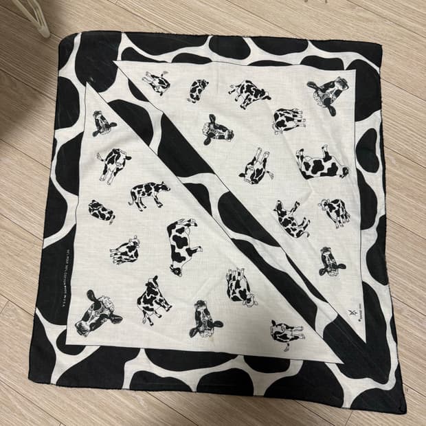 바테카삐 빈티지 스카프 