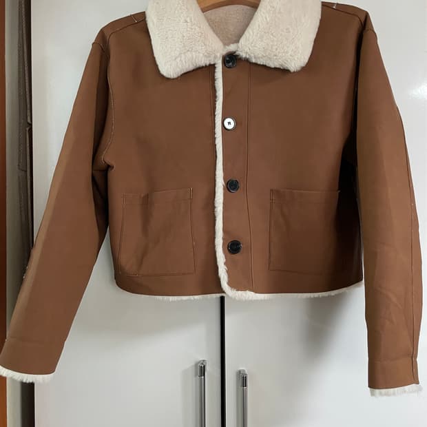 도프셉 양면 무스탕 퍼자켓