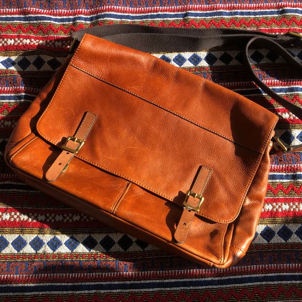 파슬 레더 브리프케이스