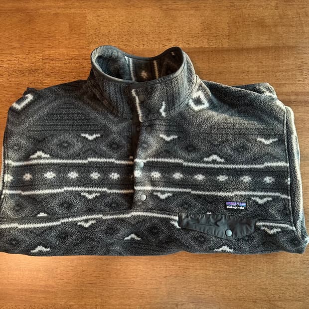 파타고니아 신칠라 L 유니크패턴