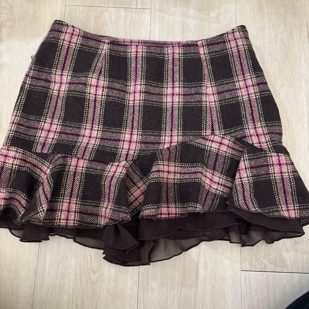 트랄라라 딸기초코 레이스 안감 스커트