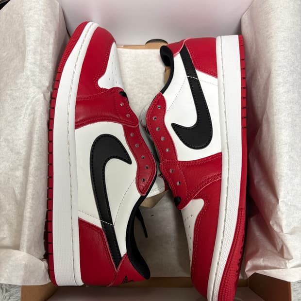 새상품) 나이키 에어 조던1 로우 OG 시카고 275