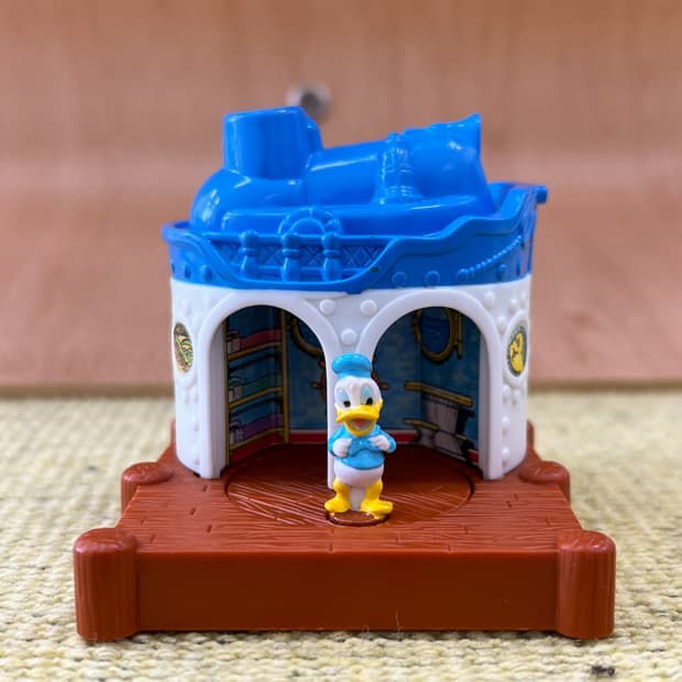 90년대 해피밀 맥토이 미키와 친구들 디즈니랜드 - 도널드덕