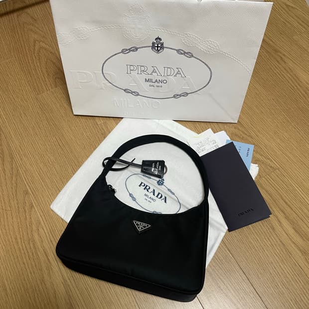 광주 롯데백화점 프라다 호보백 (정품)