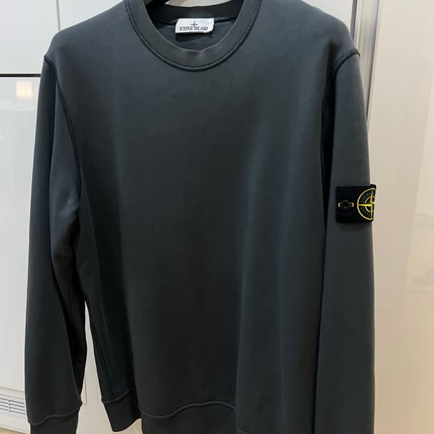 24fw 스톤아일랜드 맨투맨 2xl