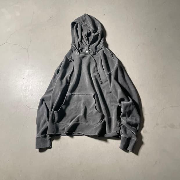  KZ Atelier  Damage Finished Hoodie