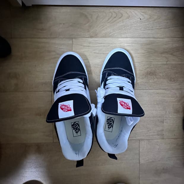 반스 뉴스쿨 290