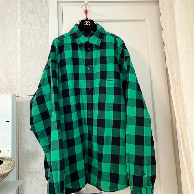 발렌시아가 패팅 체크셔츠