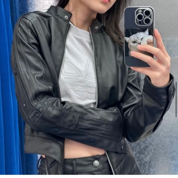 아디다스 레어 레더 크롭 자켓 레이싱 자켓