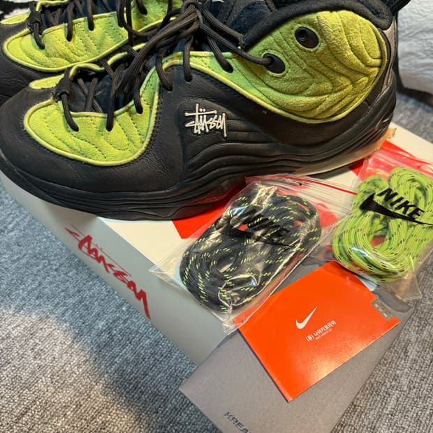 스투시 에어페니2 비비드 그린 앤 블랙 275