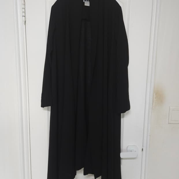 ISSEY MIYAKE  FETE 이세이 미야케 맥시 롱 가디건 블랙