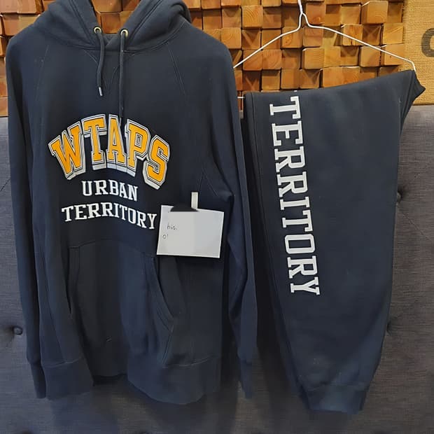 더블탭스 15시즌  스웻 상의 하의 셋트 판매