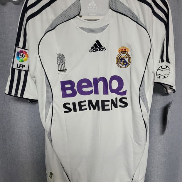 06/07 레알 마드리드 홈 반팔 7. 라울