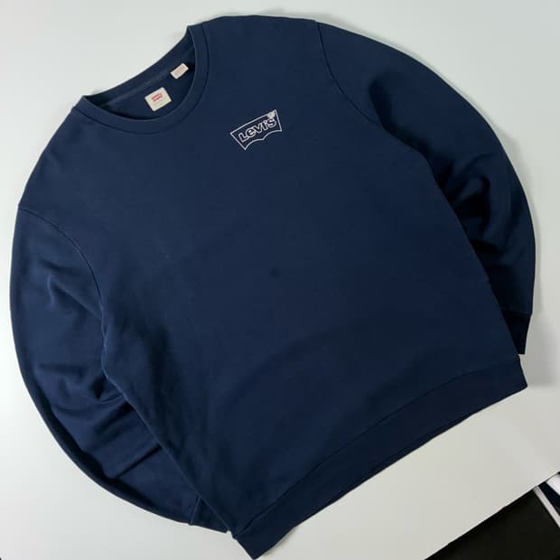 Levi's  리바이스 레드탭 스몰로고 네이비 맨투맨  