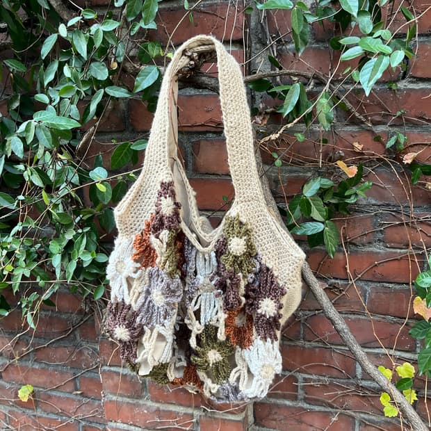 꽃 뜨개질 토드백