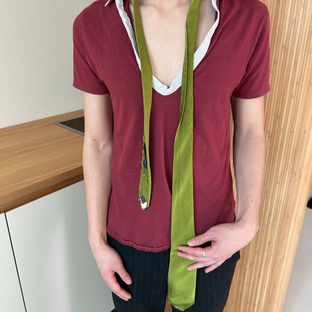 셔츠 카라 반팔티