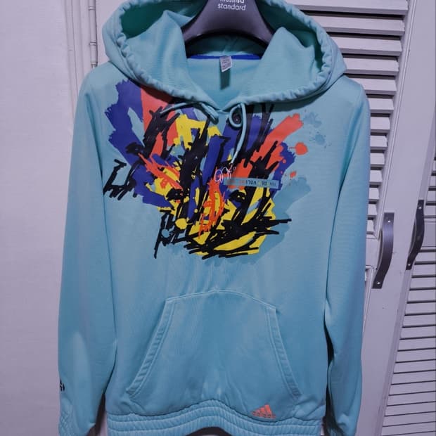 L 아디다스 바스켓볼 프린팅 후드티셔츠