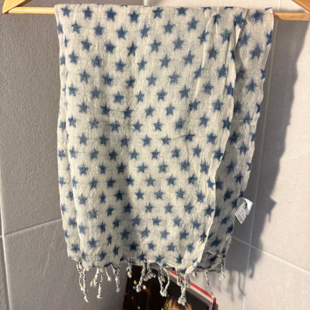 Glen prince 별 머플러