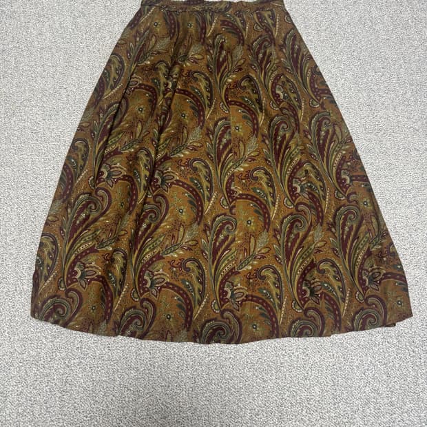 •Japanese vintage 페이즐리 패턴 롱 스커트