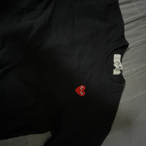 Comme des Garcons / play 라인 반팔