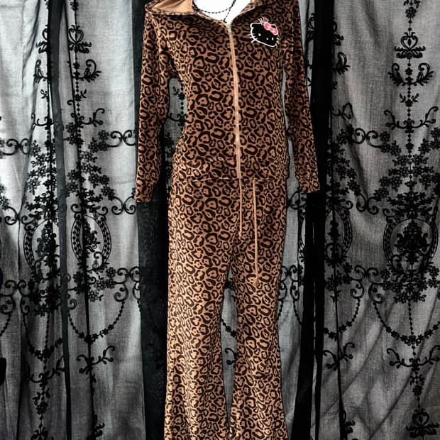 leopard sweat suit set up