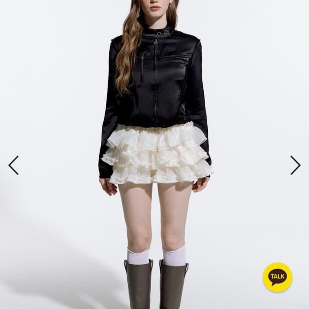 러프넥 튜튜스커트 크림