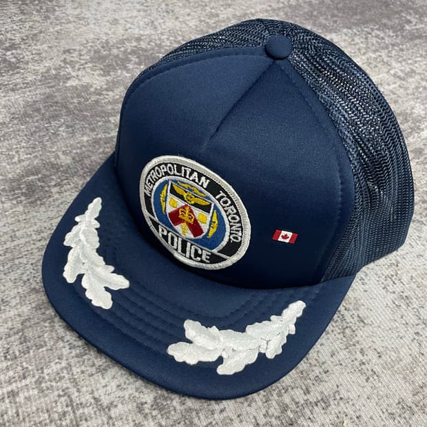 CANADA vtg CAP