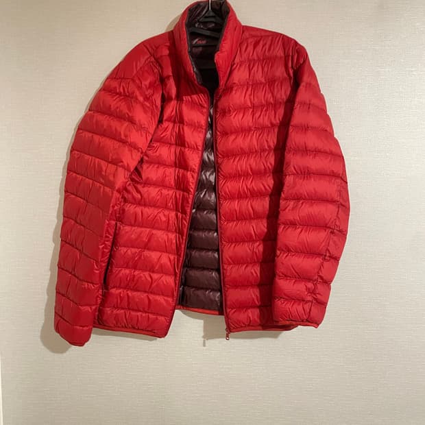 유니클로 경량 패딩