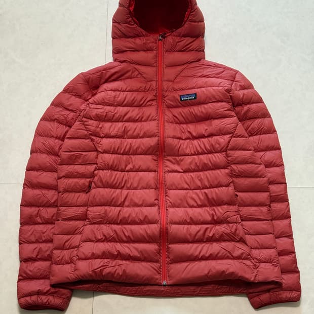 파타고니아 다운스웨터 후디